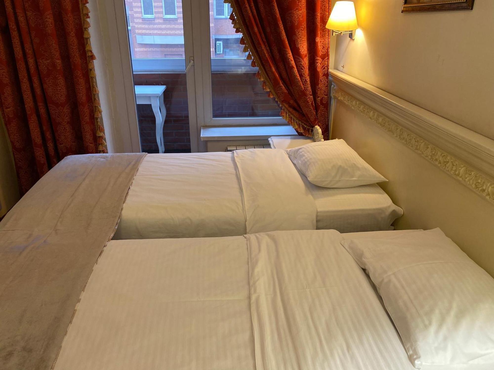 Royal City Hotel Kyiv Room photo